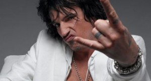 blog2tommylee.jpg