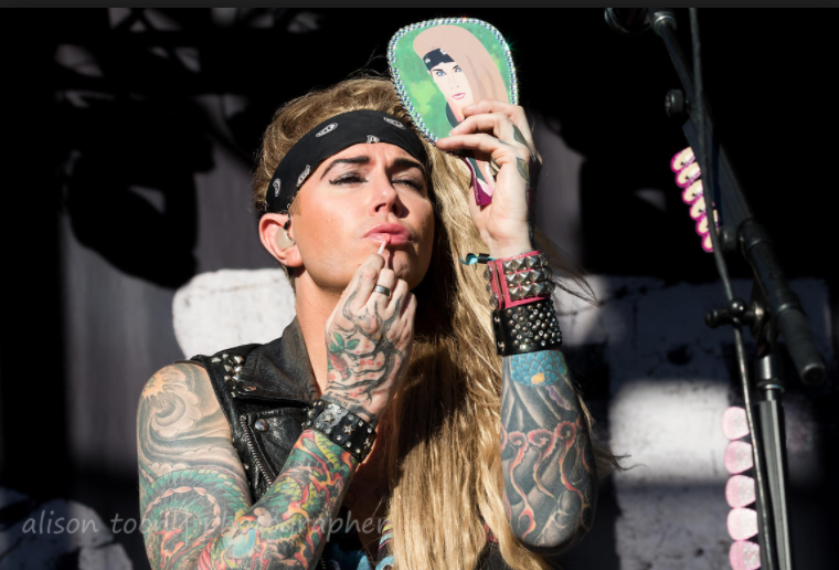 LEXXI FOXX … Former Steel Panther Putting Music on Pause, talks Family, Mental Illness and Struggling with Addictions, adding: “It's not fun” – Metal Sludge